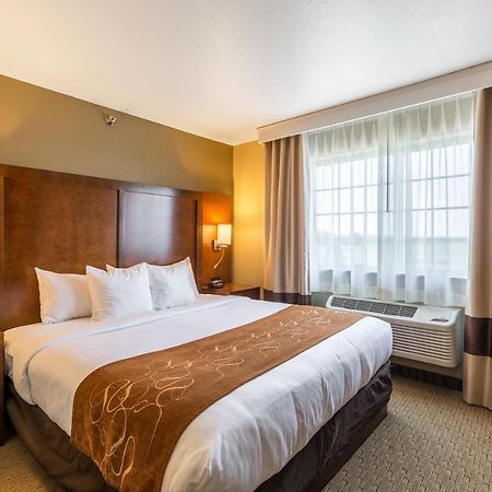 Comfort Suites Burlington Exterior foto